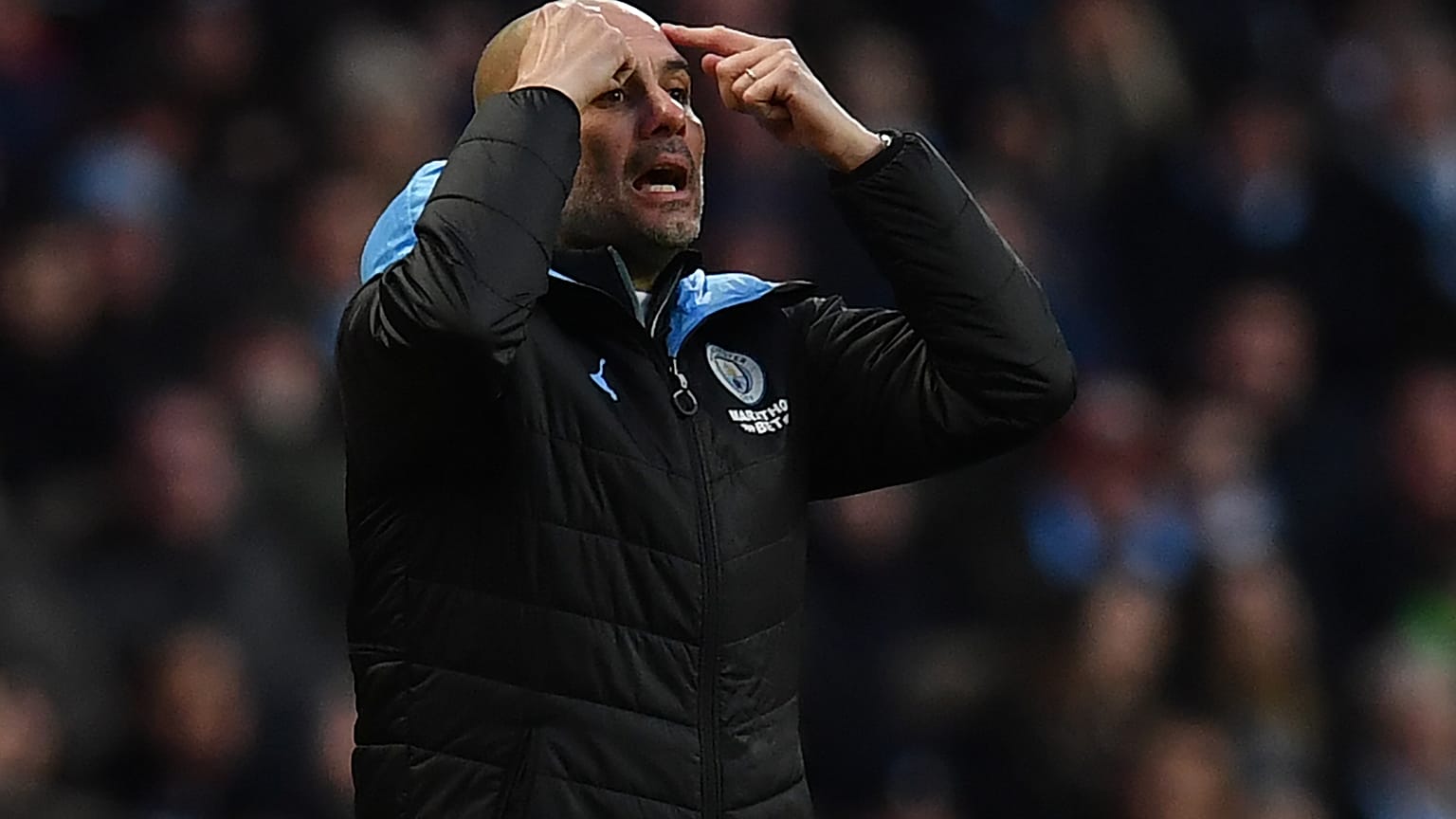 غوارديولا خلال مباراة الدوري الإنجليزي لكرة القدم بين مانشستر سيتي وكريستال بالاس في استاد الاتحاد في مانشستر ، 18/01/2020