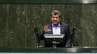 Iran, parlamentare offre taglia di tre milioni di dollari a "chiunque uccida Trump"