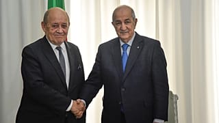 صورة تجمع الرئيس الجزائري عبد المجيد تبون و وزير الخارجية الفرنسي