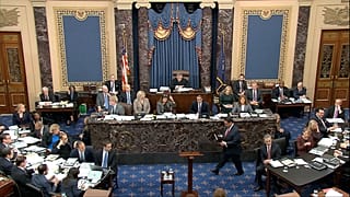 Bataille réglementaire lors de l'ouverture du procès en destitution de Donald Trump