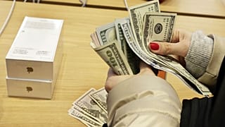 گوشی آیفون ارزان‌قیمت به زودی به بازار می‌آید
