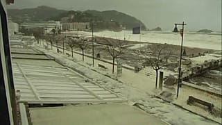 La tormenta Gloria cubre de espuma las calles de Tossa de Mar