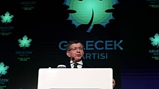 Eski Türkiye Başbakanı Ahmet Davutoğlu