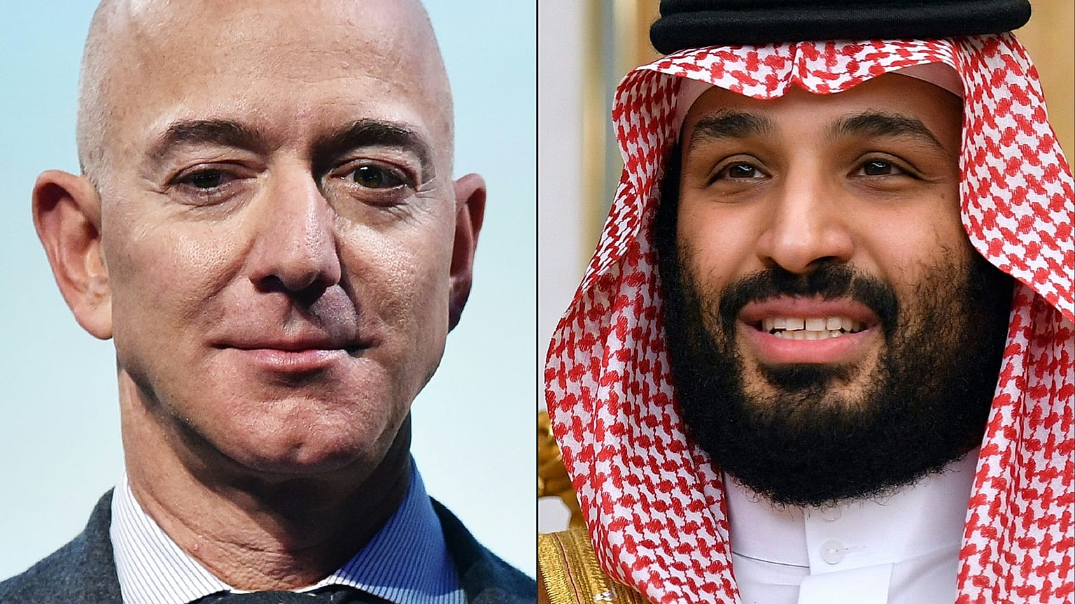ولي العهد السعودي محمد بن سلمان ومؤسس شركة أمازون جيف بيزوس