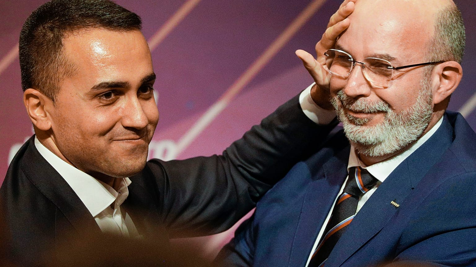 Luigi die Maio (l.) mit Interimsparteichef Vito Crimi (r.)
