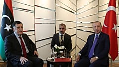 Η Άγκυρα δεν θα στείλει άλλους στρατιωτικούς συμβούλους στη Λιβύη εφόσον τηρηθεί η εκεχειρία