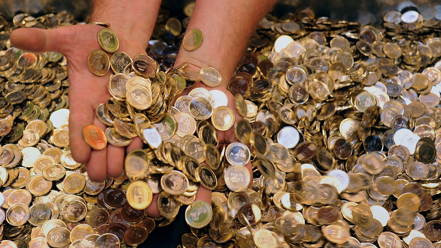 Történelmi mélységben a forint