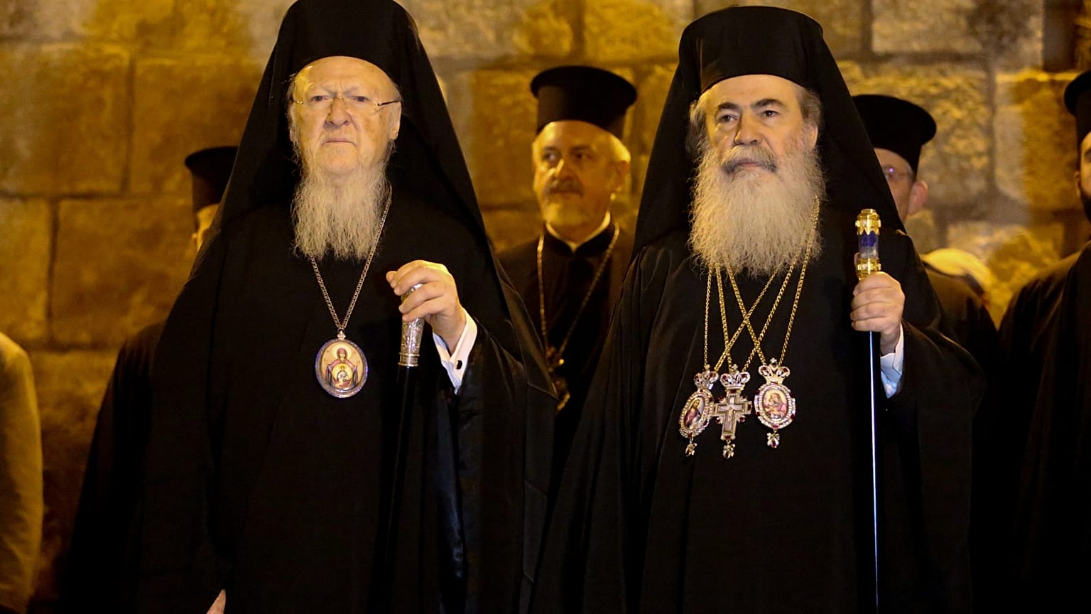  Fener Rum Patriği Bartholomeos ve Kudüs Rum Ortodoks Patriği 3. Teofilos 