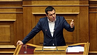 Ο Αλέξης Τσίπρας στο Βήμα της Βουλής(αρχείου)