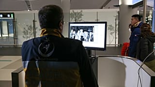 Çin'in Vuhan kentinde ortaya çıkan yeni tip koronavirüs salgını nedeniyle İstanbul Havalimanı'na Çinli yolcular, kurulan termal kameralarla detaylı şekilde tarandı