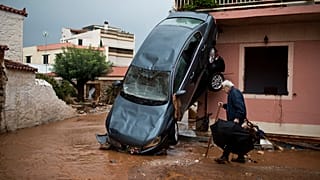 Ξεκίνησε η δίκη για την πολύνεκρη τραγωδία στην Μάνδρα