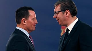 ABD özel temsilcisi Richard Grenell (solda), Sırbistan Cumhurbaşkanı Aleksandar Vucic