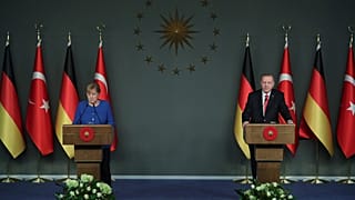 Cumhurbaşkanı Recep Tayyip Erdoğan ve Almanya Başbakanı Angela Merkel