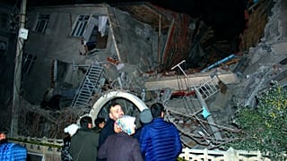 Землетрясение в Турции (IHA via AP)