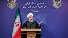 انتقادات تند روحانی: نظام سلطنتی و کمونیستی نیستیم که فقط حزب رستاخیز و کمونیسم داشته باشیم