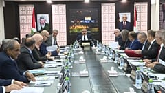 الحكومة الفلسطينية تطالب المجتمع الدولي بمقاطعة "صفقة القرن"
