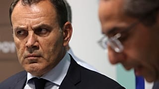 Yunanistan Savunma Bakanı Nikos Panagiotopoulos (solda) 