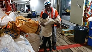Ocean Viking, dal Viminale il via libera all'ingresso nel porto di Taranto