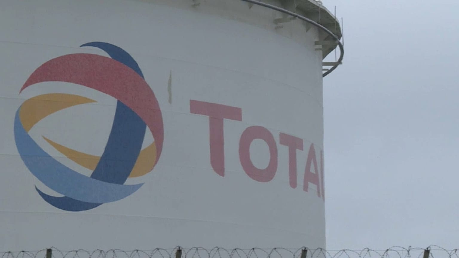 La multinationale Total assignée en justice pour "inaction climatique" en France