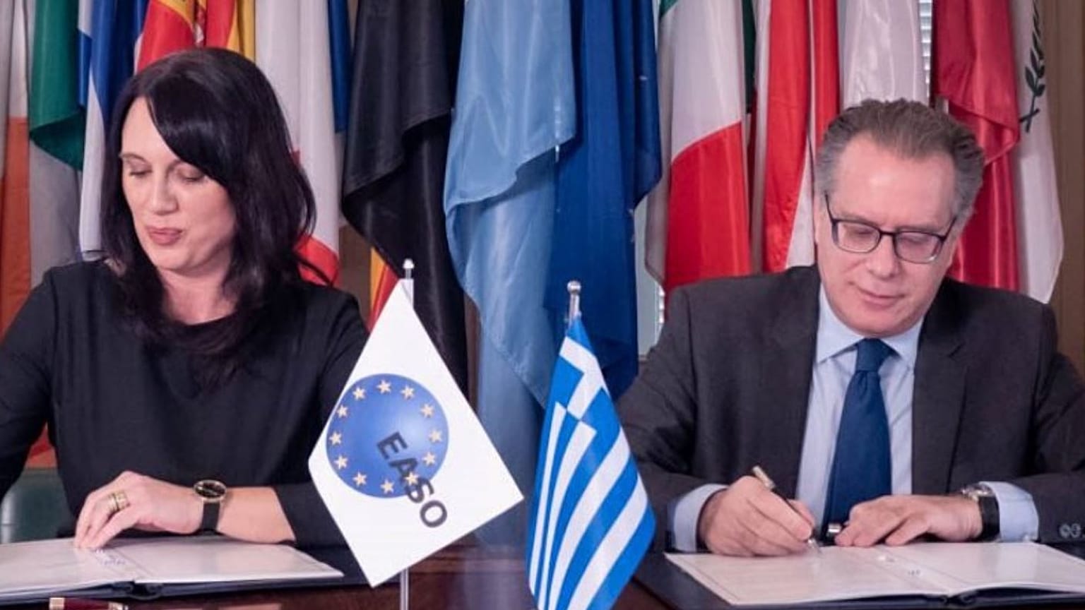 EASO: Ενισχύεται η ελληνική υπηρεσία ασύλου