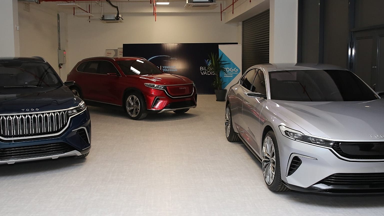 Türkiye’nin Otomobili Girişim Grubu (TOGG) tarafından Bilişim Vadisi’nde Türkiye’nin Otomobili’ne ilişkin basın toplantısı düzenlendi