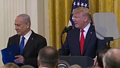 Trump propone como plan de paz para Oriente Medio crear dos Estados con Jerusalén dentro de Israel