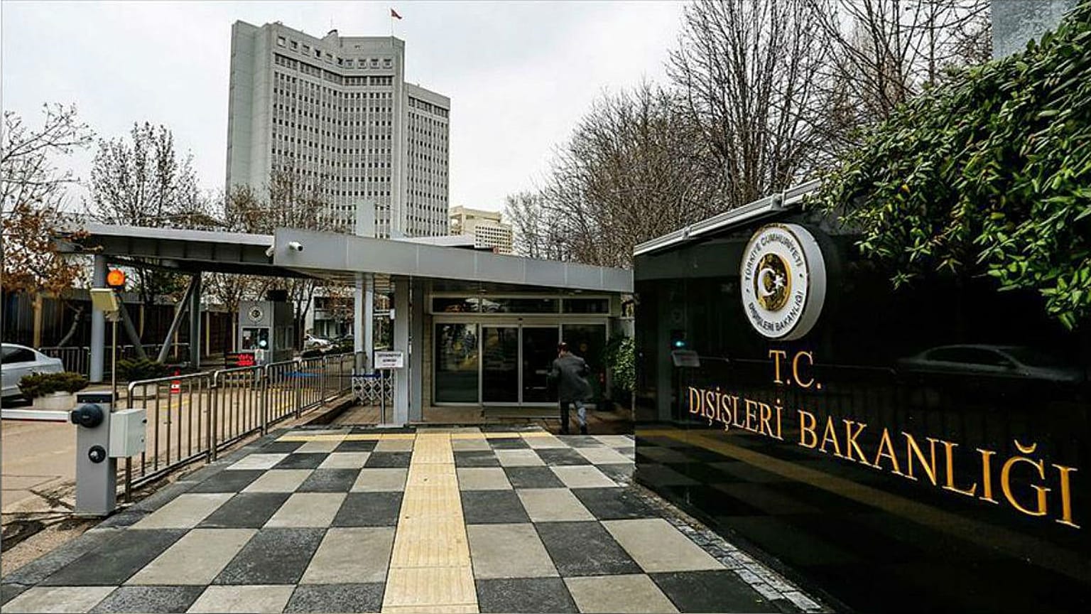 Dışişleri Bakanlığı'ndan Başkonsolos Arıkan'ın katilinin salıverilmemesi çağrısı