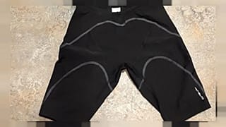 Radlerhose: Ein Versteck für Diebesgut?