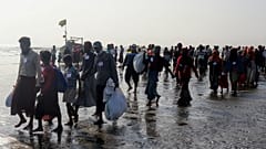 مقتل 15 من اللاجئين الروهينغا في غرق مركبهم في بنغلادش