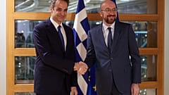 Δείπνο εργασίας Μητσοτάκη-Μισέλ στις Βρυξέλλες