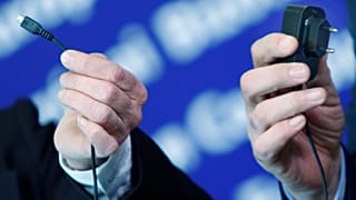 La Eurocámara exige un cargador universal para todos los dipositivos móviles