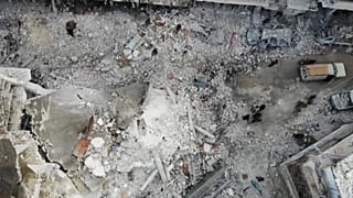 Syrie : une ville détruite après des bombardements russes
