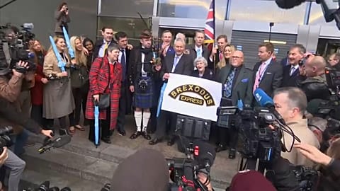 Bagpipes play as Brexit Party MEPs leave EU parliament for final time