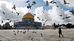 مسجد قبة الصخرة وصحنه داخل المسجد الأقصى بالقدس. الجمعة 31/01/2020