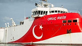 Εκτός ελληνικής υφαλοκρηπίδας το Oruc Reis
