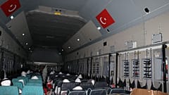 Yeni tip koronavirüs salgını dolayısıyla Çin'in Vuhan kentinden tahliye edilen vatandaşları taşıyan uçak Etimesgut Havalimanı'na iniş yaptı.