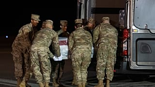 تنظيم القاعدة يتبنى الهجوم على قاعدة عسكرية في فلوريدا في ديسمبر الماضي