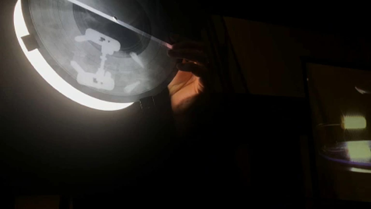 Música grabada en radiografías para escapara a la censura soviética