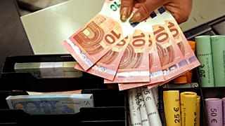 The EU decided to suspend its fiscal rules until 2023 to have wider margin to fight the economic crisis.