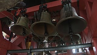 Колокольни Мафры вновь играют