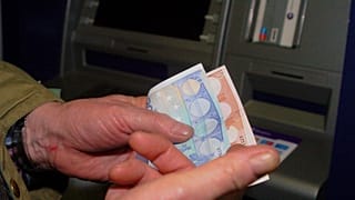 Στη Βουλγαρία ο χαμηλότερος ακαθάριστος ελάχιστος μισθός στην Ε.Ε
