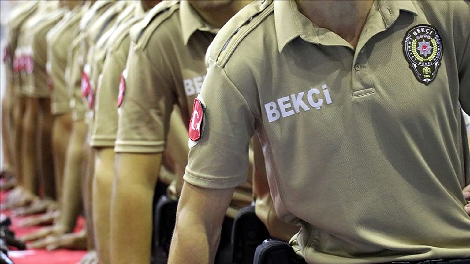 Mahalle bekçileri yasa teklifinin mimarı Dülger ve ceza hukukçusu Sözüer teklifi irdeliyor
