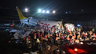 Bruchlandung in Istanbul: 3 Tote, fast alle verletzt