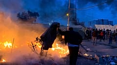 دست‌کم ۷ نفر در درگیری هواداران مقتدی صدر با معترضان عراقی کشته شدند