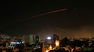 تصویری از فعالیت پدافند ضد هوایی سوریه در دمشق در سال ۲۰۱۴