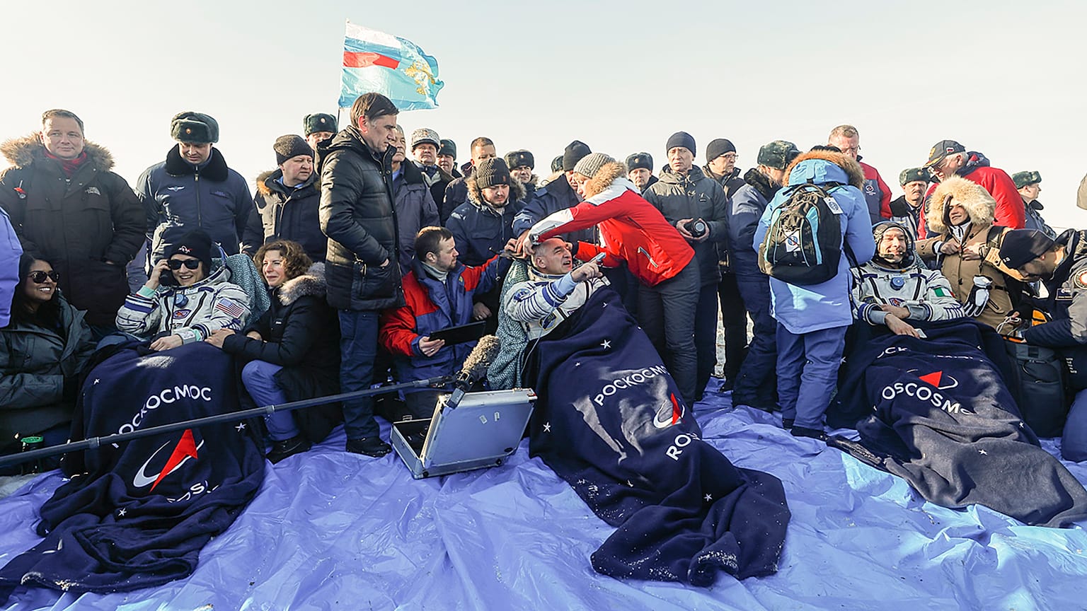 Atterrissage en douceur pour trois astronautes de retour de l'ISS