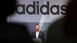 Koronavirüsten dolayı Çin'de mağaza kapatanlara Adidas da eklendi