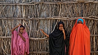 Asha Ismail, víctima de mutilación genital: "Jamás olvidaré ese dolor, se queda para siempre"