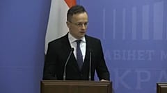 Kompromisszumos megoldást javasolt az ukrajnai magyar nyelvű oktatás megőrzésére Szijjártó Péter