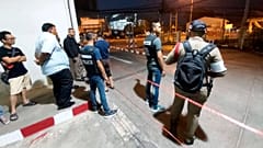 Tayland'da firar edip 26 kişiyi öldüren asker saklandığı alışveriş merkezinde vuruldu 